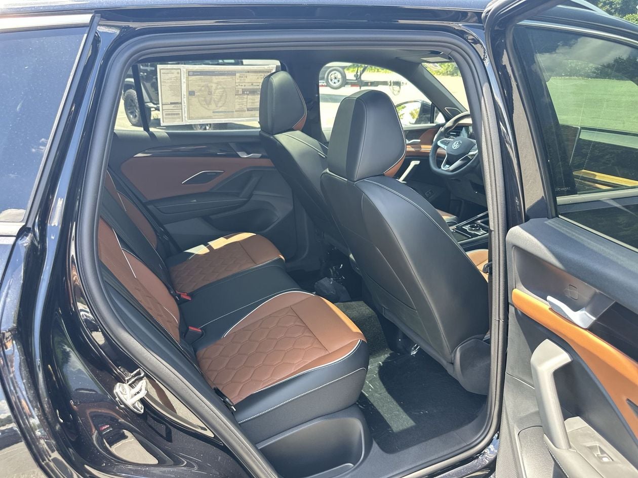 2026 Volkswagen Tiguan 2.0T SEL R-Line Turbo