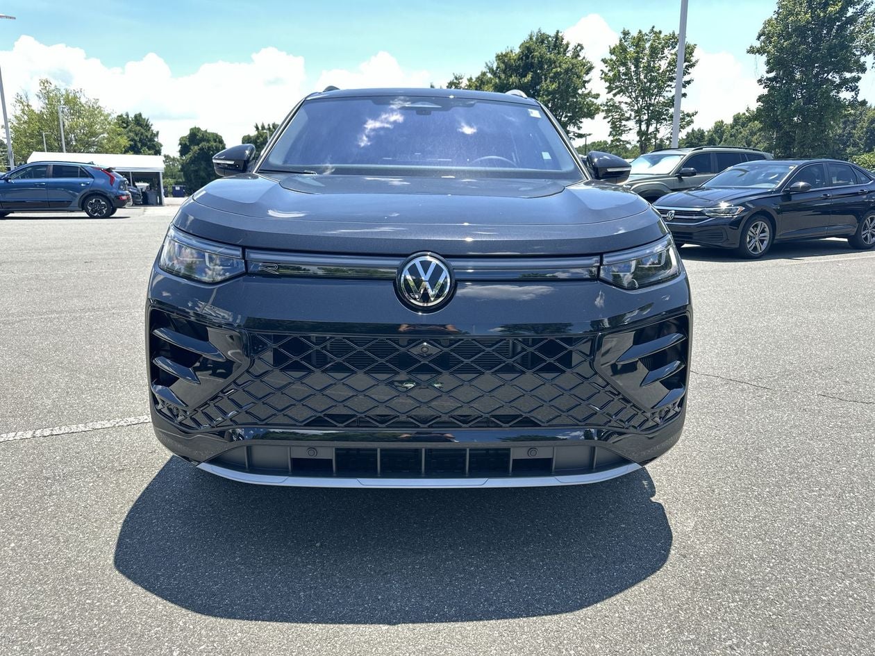 2026 Volkswagen Tiguan 2.0T SEL R-Line Turbo