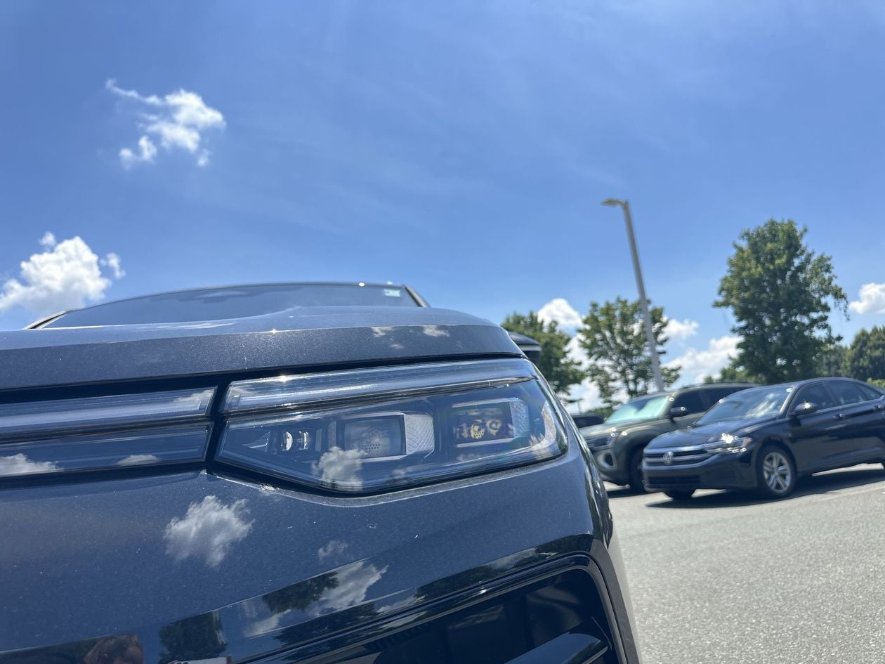 2026 Volkswagen Tiguan 2.0T SEL R-Line Turbo