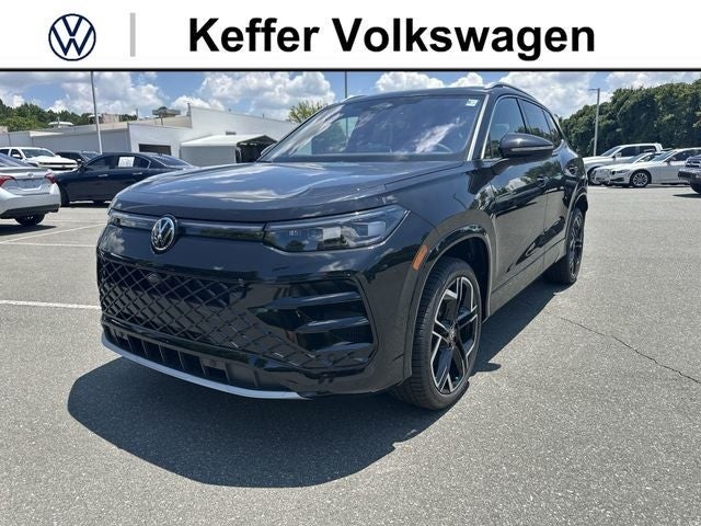 2026 Volkswagen Tiguan 2.0T SEL R-Line Turbo