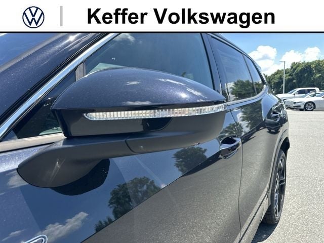 2026 Volkswagen Tiguan 2.0T SEL R-Line Turbo