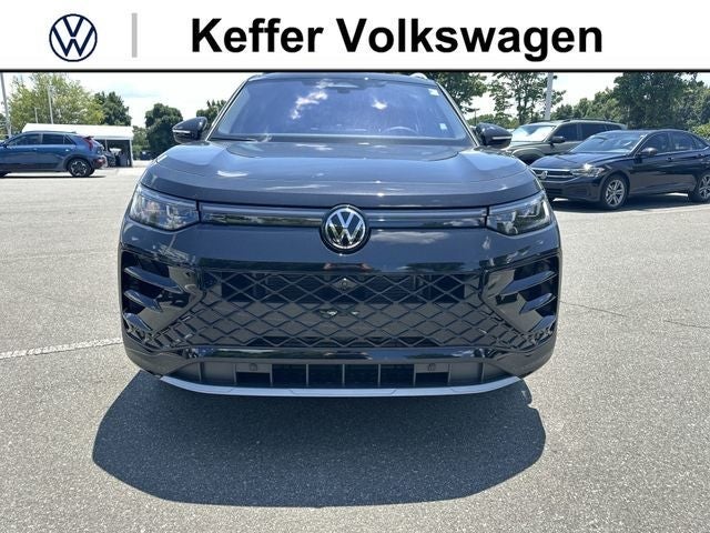 2026 Volkswagen Tiguan 2.0T SEL R-Line Turbo
