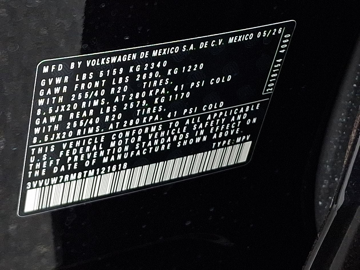 2026 Volkswagen Tiguan 2.0T SEL R-Line Turbo