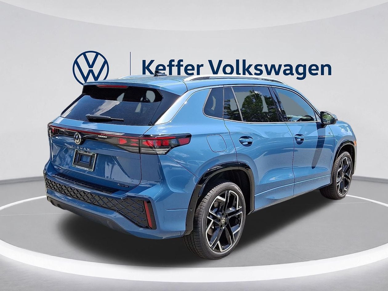 2026 Volkswagen Tiguan 2.0T SEL R-Line