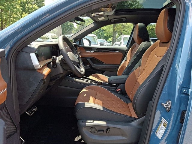 2026 Volkswagen Tiguan 2.0T SEL R-Line