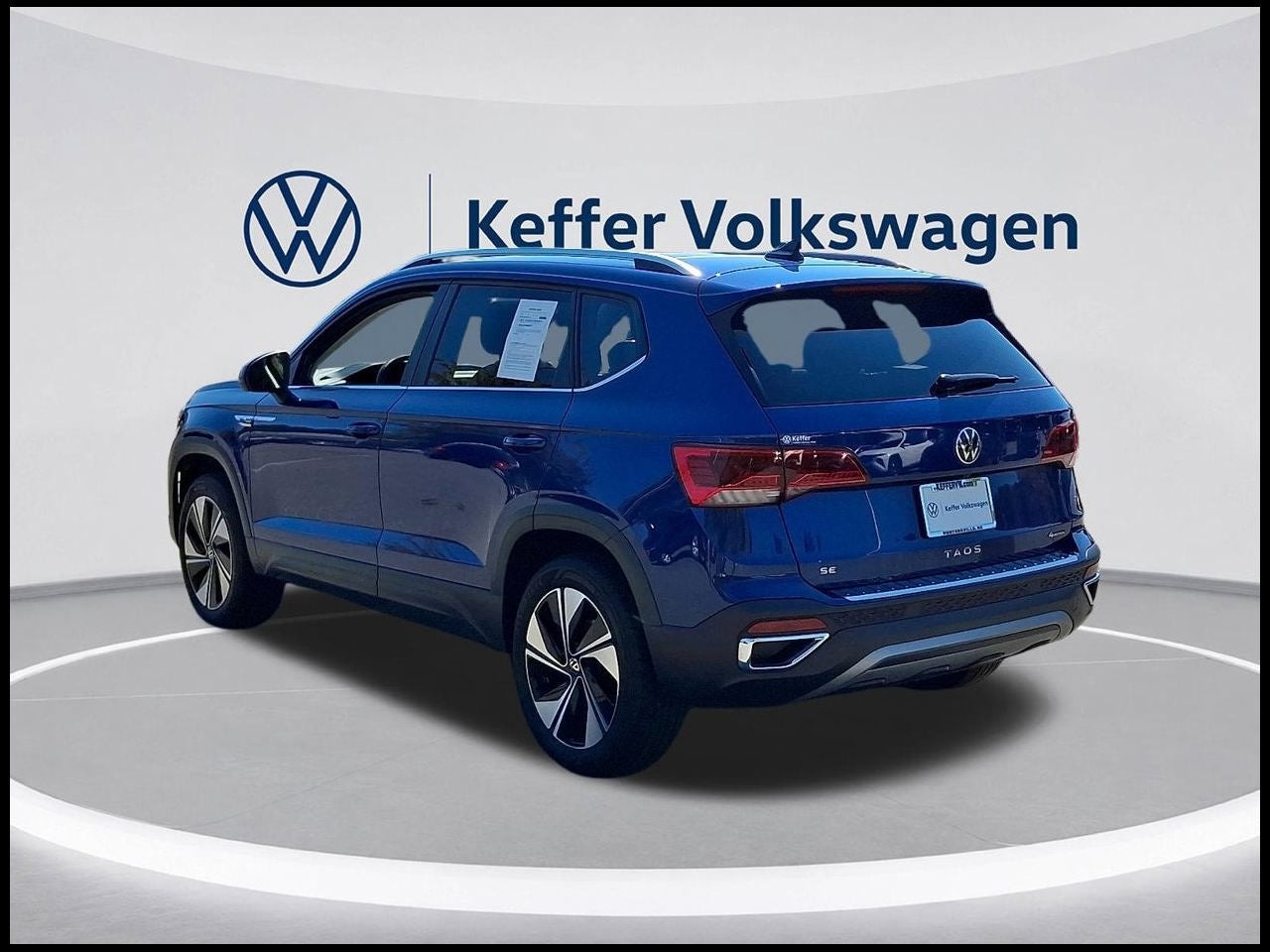 2023 Volkswagen Taos 1.5T SE