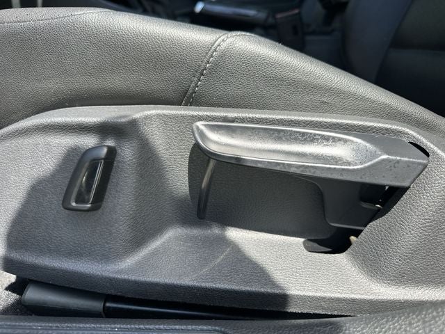 2017 Volkswagen Golf Wolfsburg