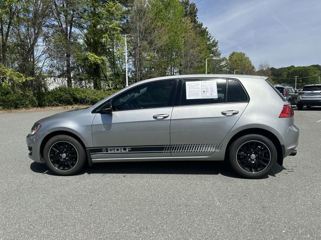 2017 Volkswagen Golf Wolfsburg