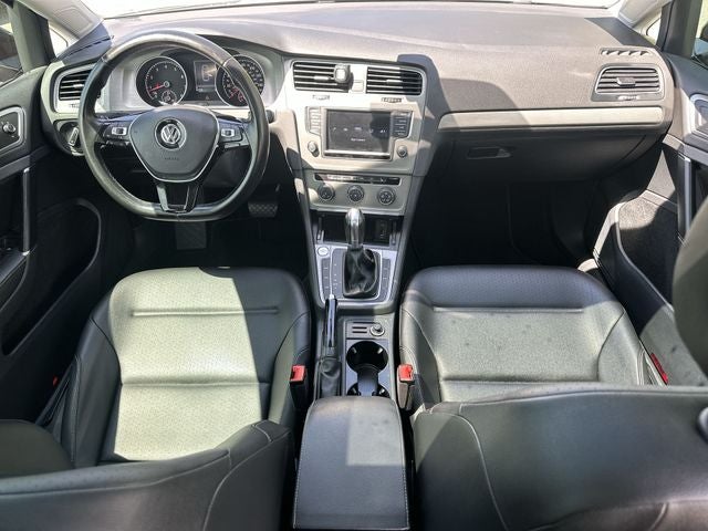 2017 Volkswagen Golf Wolfsburg