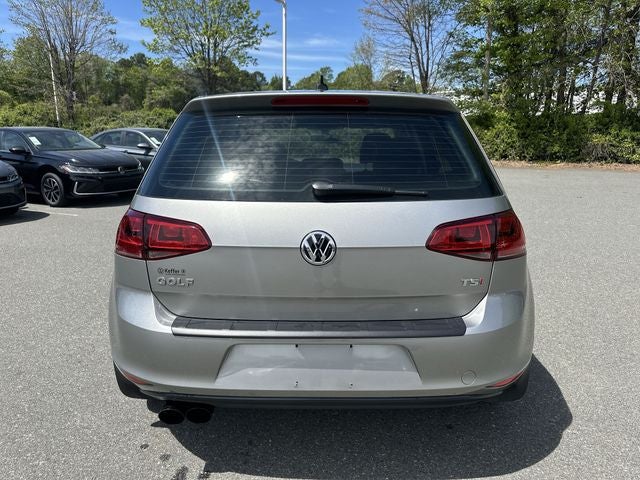 2017 Volkswagen Golf Wolfsburg