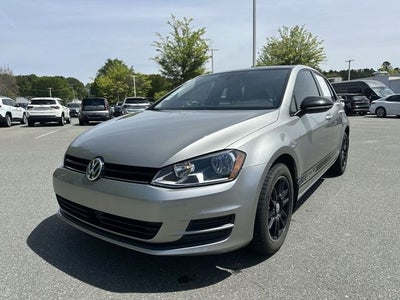 2017 Volkswagen Golf Wolfsburg