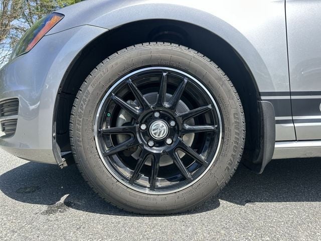 2017 Volkswagen Golf Wolfsburg