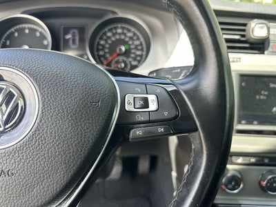 2017 Volkswagen Golf Wolfsburg