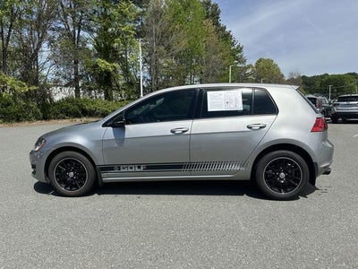 2017 Volkswagen Golf Wolfsburg