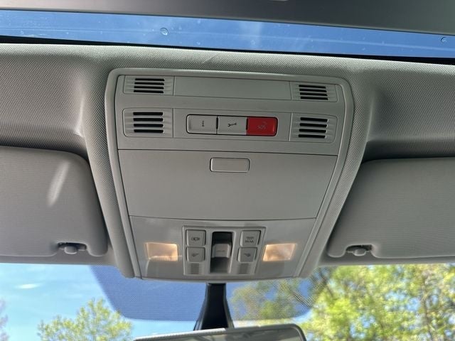 2017 Volkswagen Golf Wolfsburg