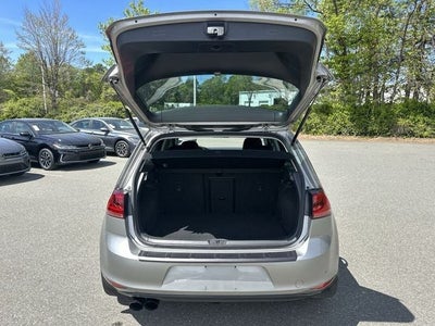 2017 Volkswagen Golf Wolfsburg