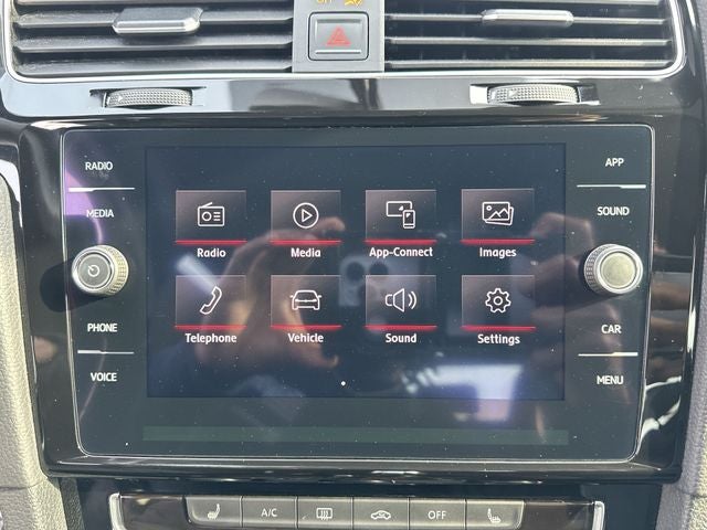 2018 Volkswagen Golf GTI 2.0T SE