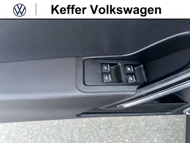 2019 Volkswagen Beetle Convertible 2.0T Final Edition SEL