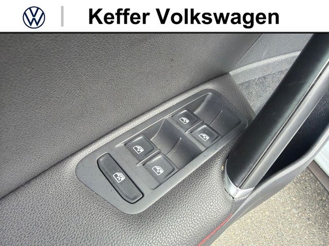 2020 Volkswagen Golf GTI 2.0T SE