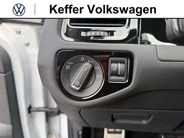 2020 Volkswagen Golf GTI 2.0T SE