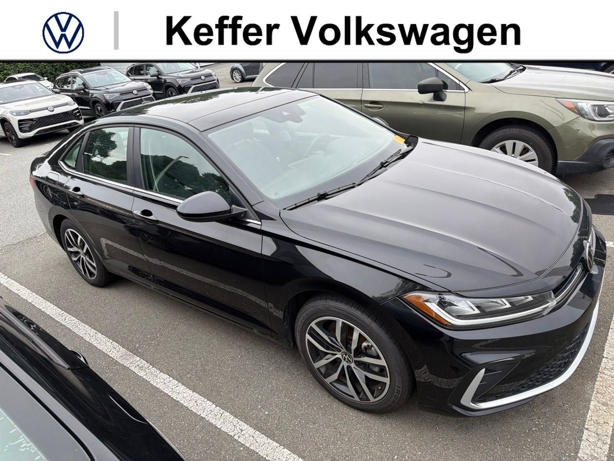 2025 Volkswagen Jetta 1.5T SE