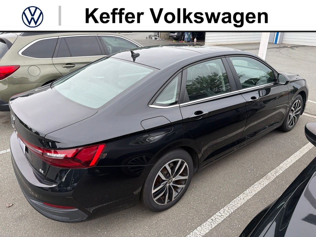 2025 Volkswagen Jetta 1.5T SE