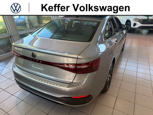 2025 Volkswagen Jetta 1.5T SE