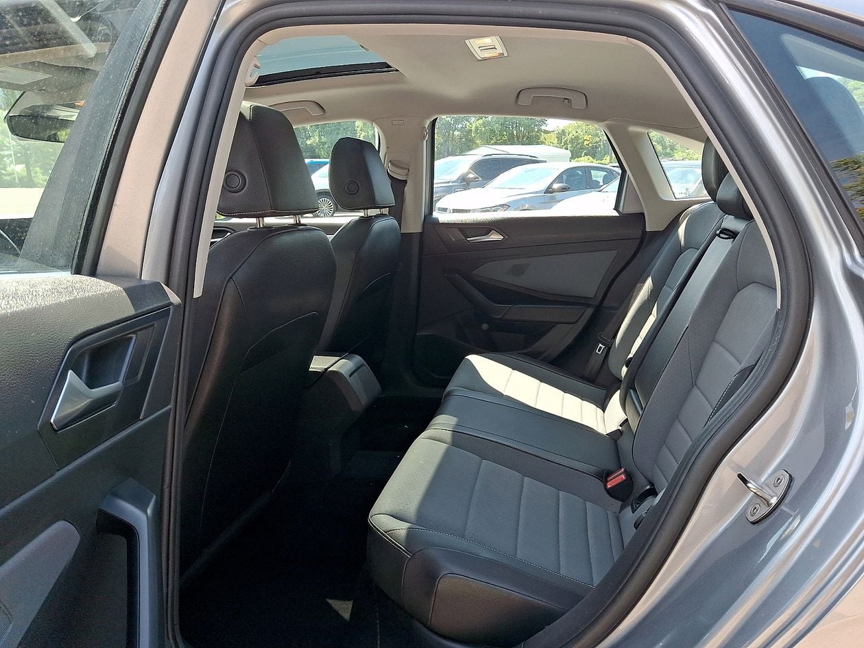 2025 Volkswagen Jetta 1.5T SE