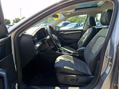2025 Volkswagen Jetta 1.5T SE
