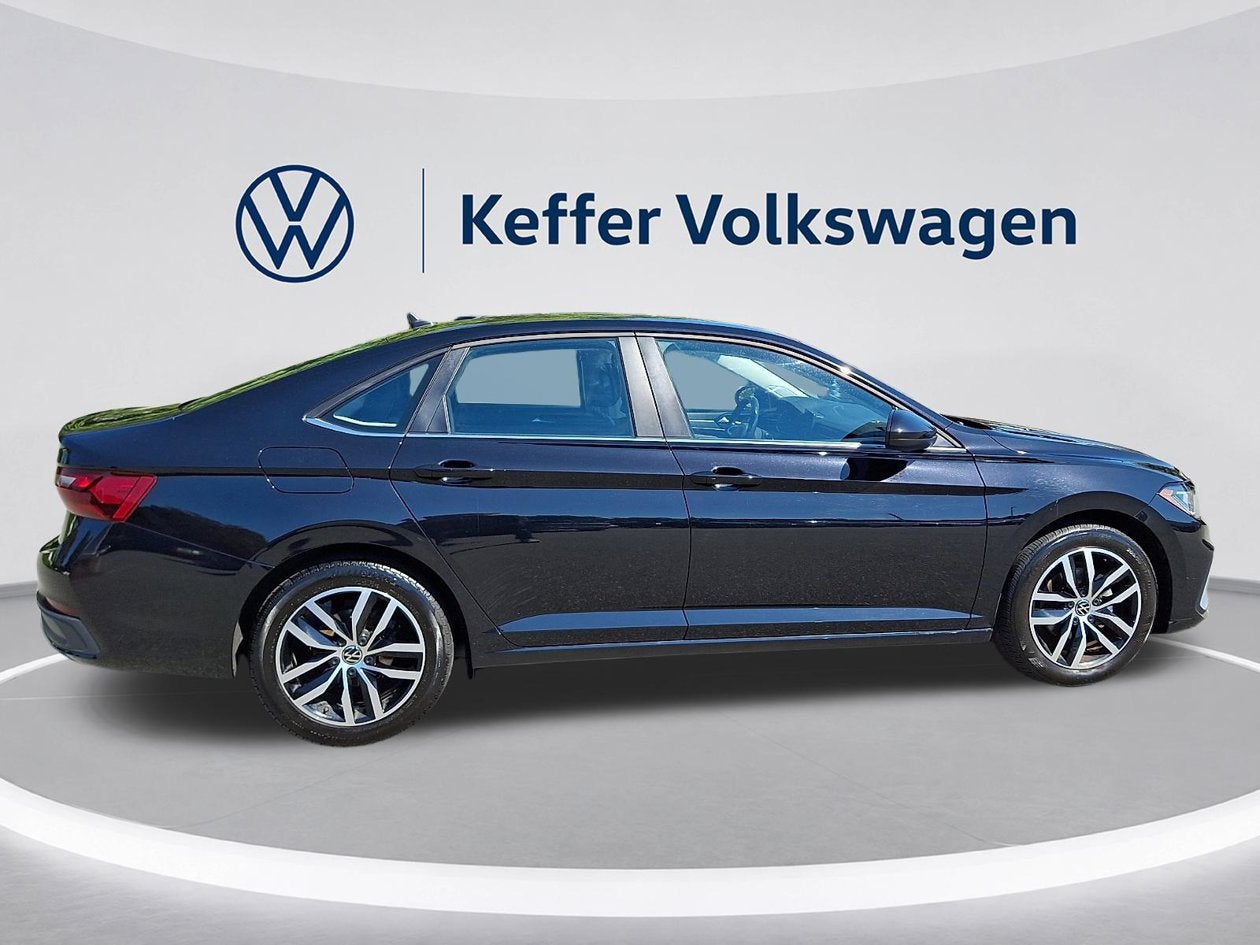 2025 Volkswagen Jetta 1.5T SE