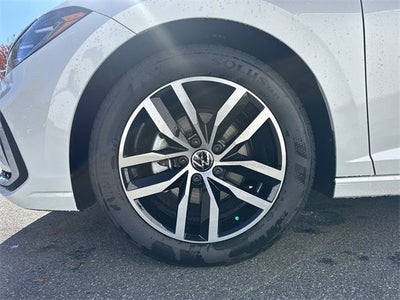 2025 Volkswagen Jetta 1.5T SE