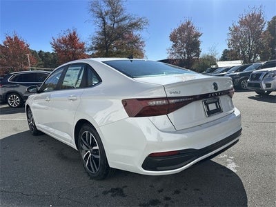 2025 Volkswagen Jetta 1.5T SE