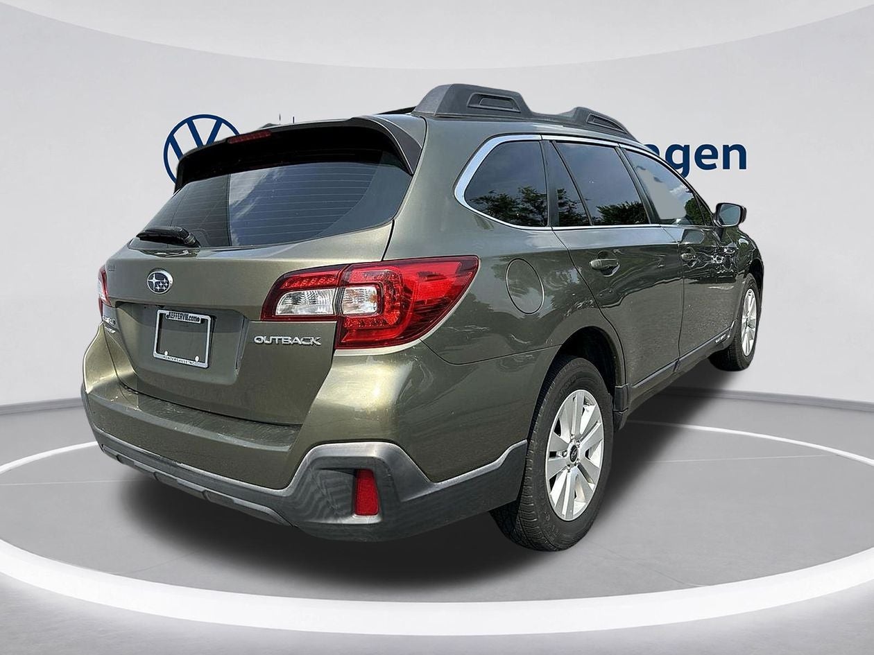 2018 Subaru Outback 2.5i