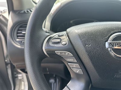 2020 Nissan Pathfinder S