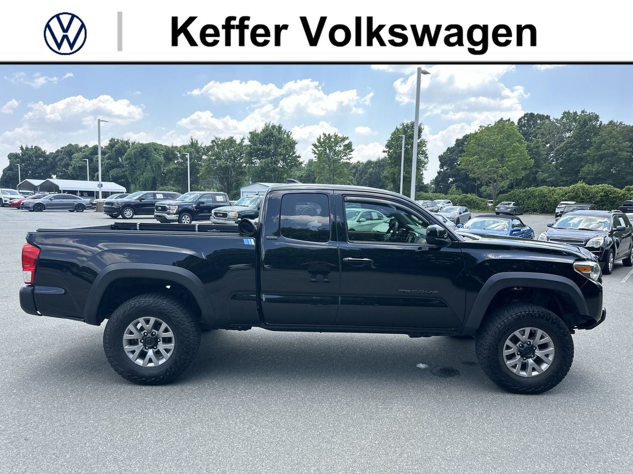 2017 Toyota Tacoma SR5