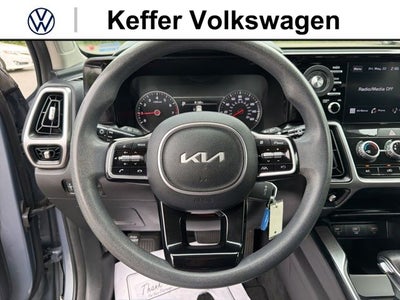 2022 Kia Sorento LX