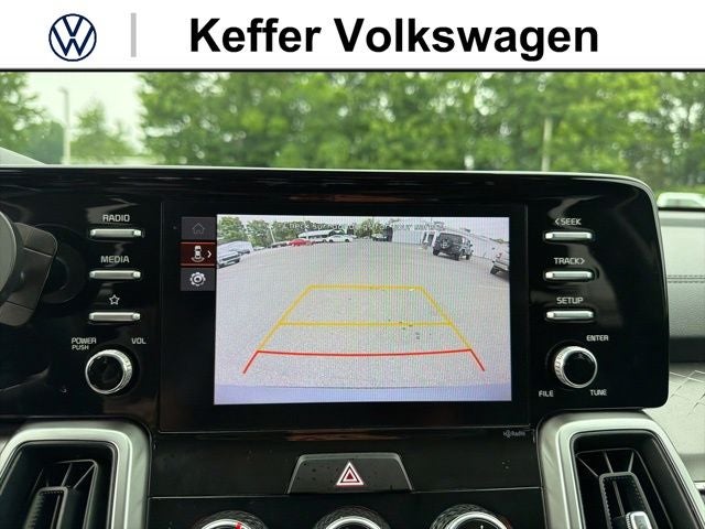 2022 Kia Sorento LX