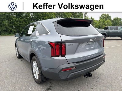 2022 Kia Sorento LX