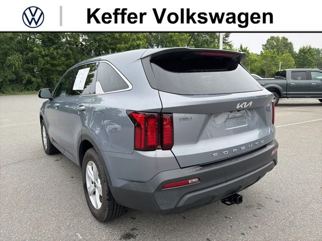 2022 Kia Sorento LX