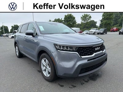 2022 Kia Sorento LX