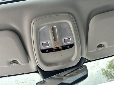 2023 Volvo S60 Recharge Plug-In Hybrid T8 Plus Dark Theme