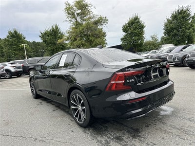 2023 Volvo S60 Recharge Plug-In Hybrid T8 Plus Dark Theme