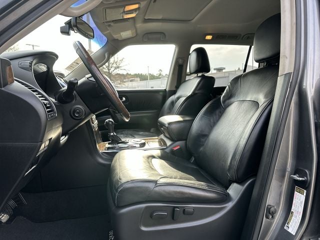 2017 INFINITI QX80 Base