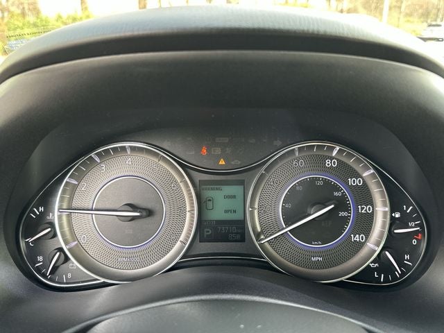 2017 INFINITI QX80 Base