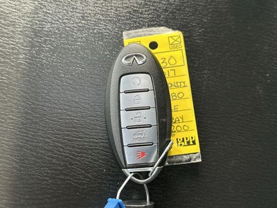 2017 INFINITI QX80 Base