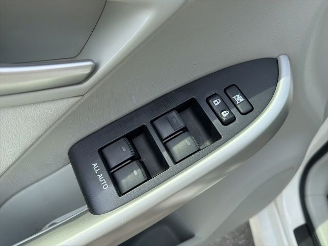 2015 Toyota Prius Three
