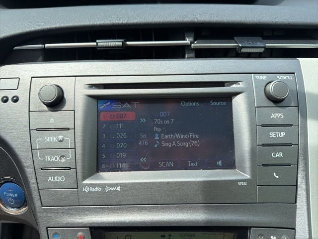 2015 Toyota Prius Three