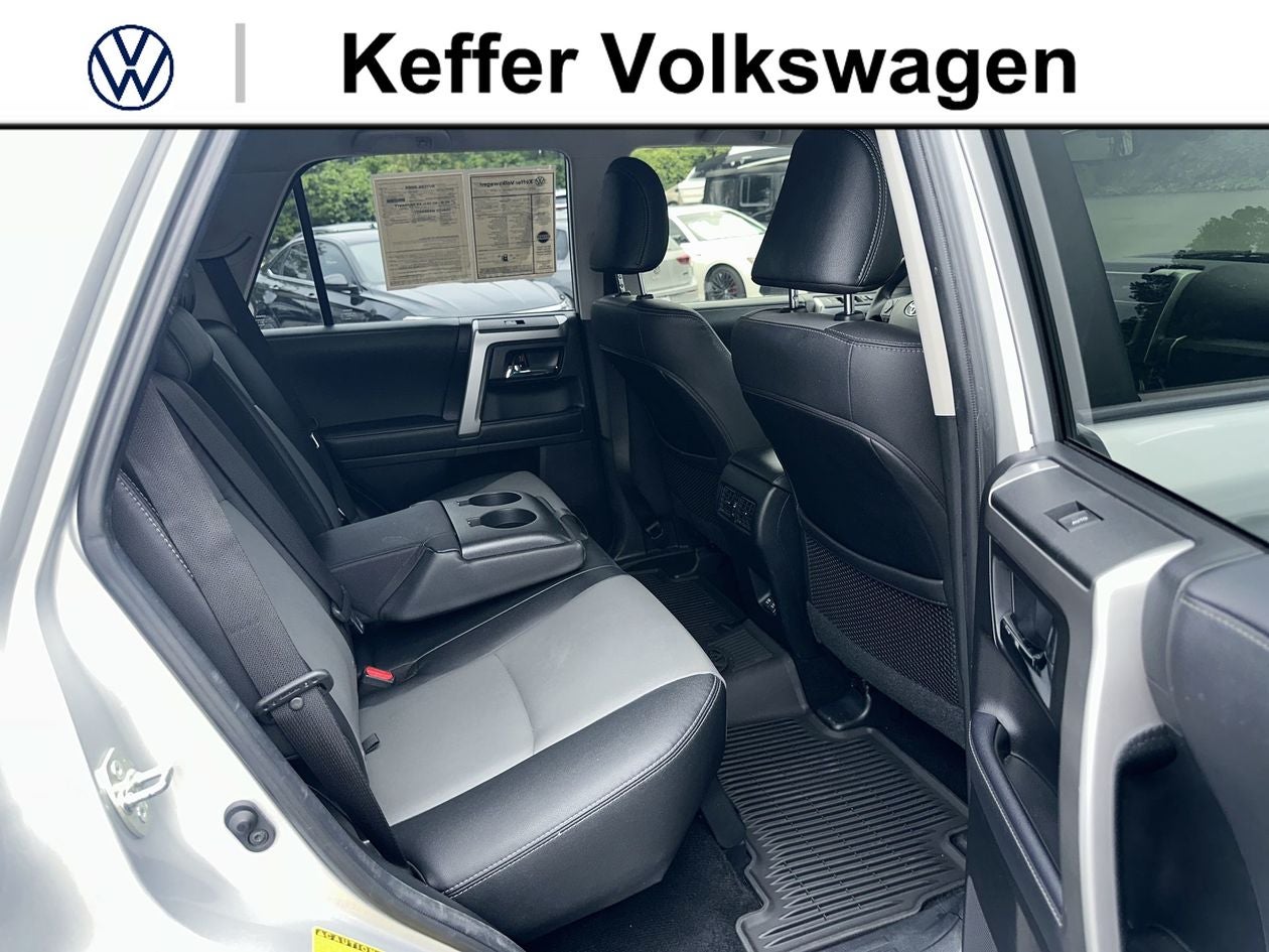 2022 Toyota 4Runner SR5 Premium