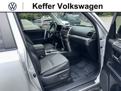 2022 Toyota 4Runner SR5 Premium