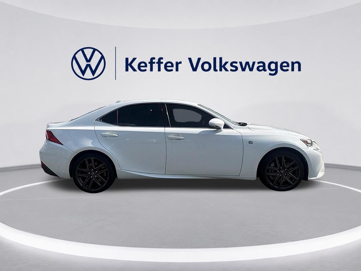 2016 Lexus IS 350
